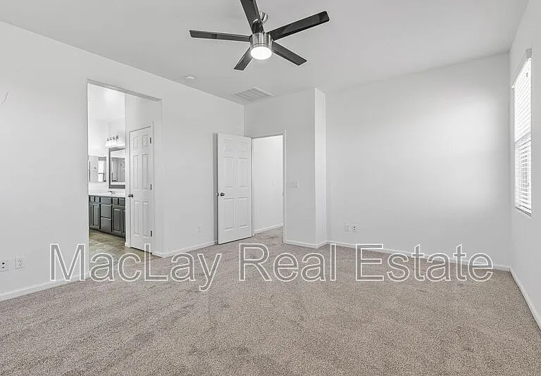 3263 S Miller Dr — Photo 35