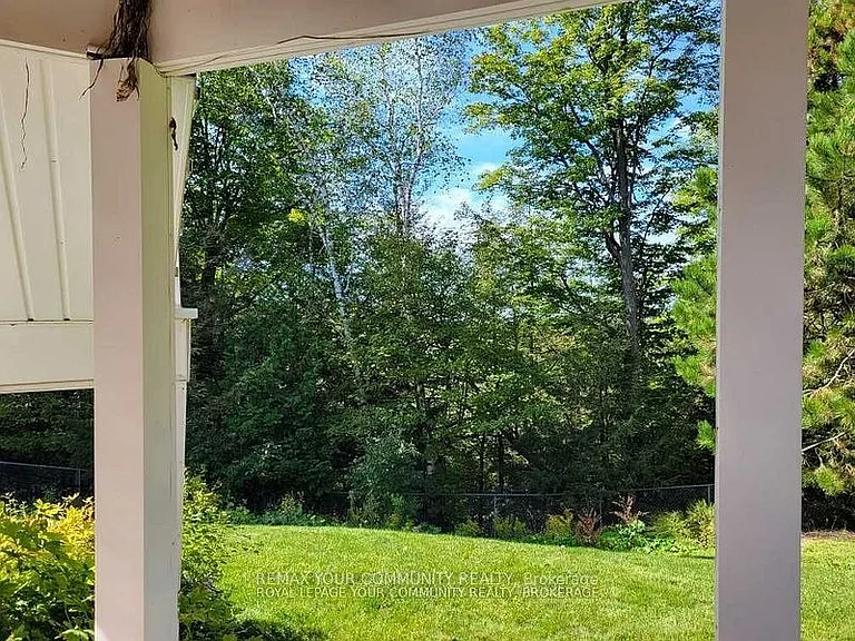85 Emms Dr — Photo 4