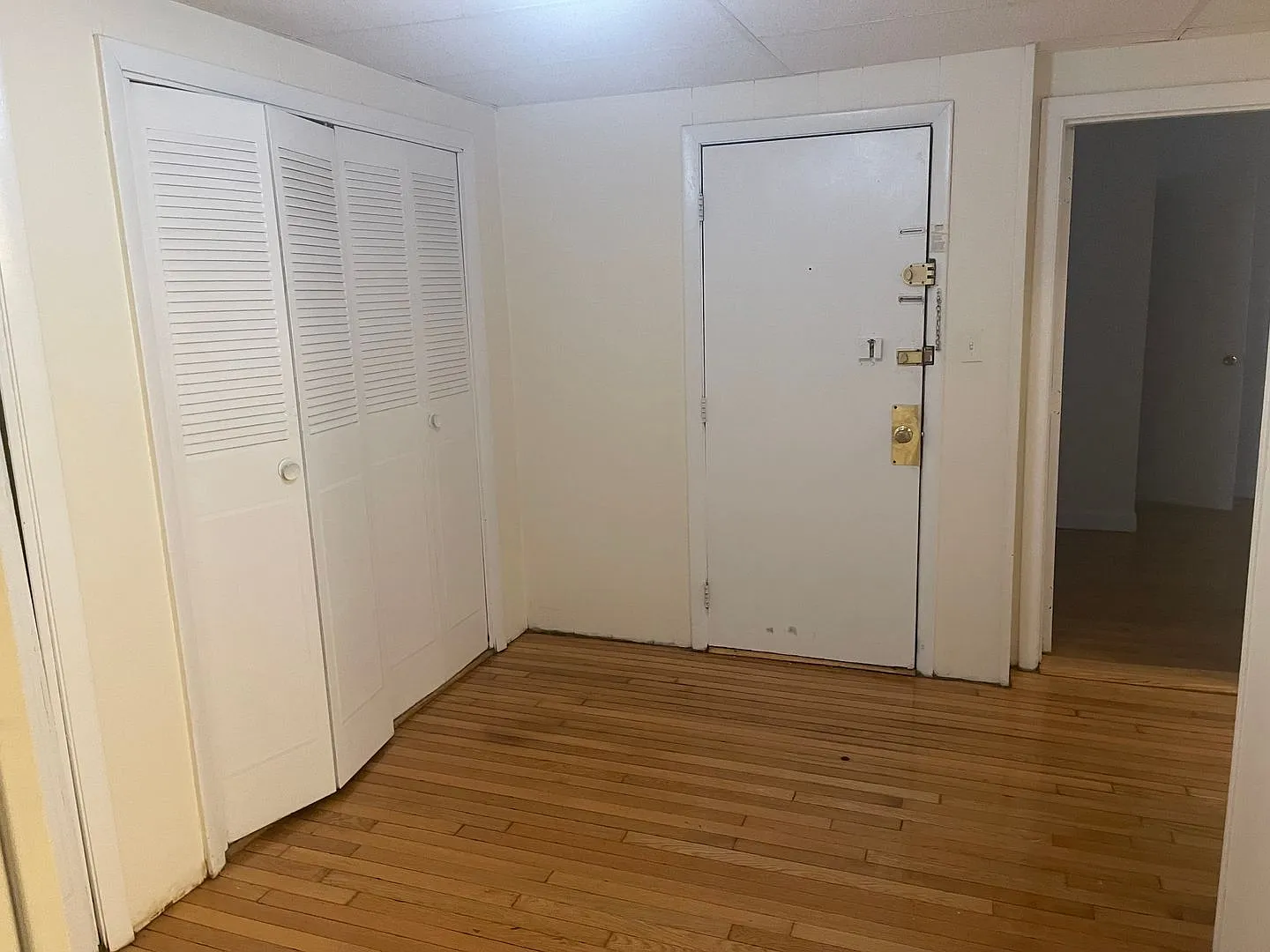 No Fee N Free Monthpackards Corner Open Payout, Equal Size Rooms Easy Choice Students Ok — Photo 3