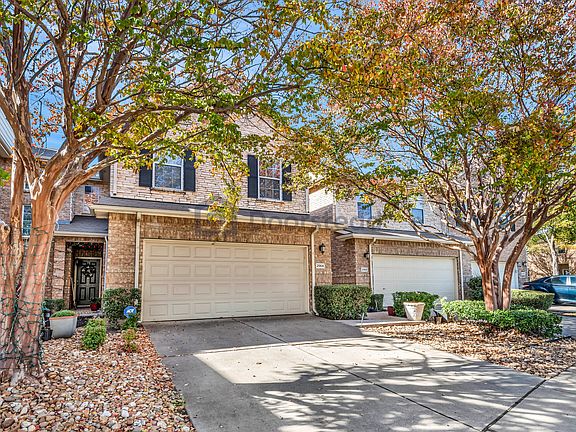 3rd image of 2964 Muirfield Dr