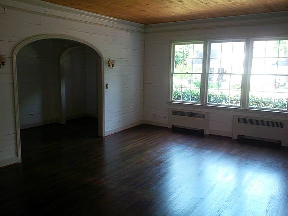 5th image of 1317 21st Ave