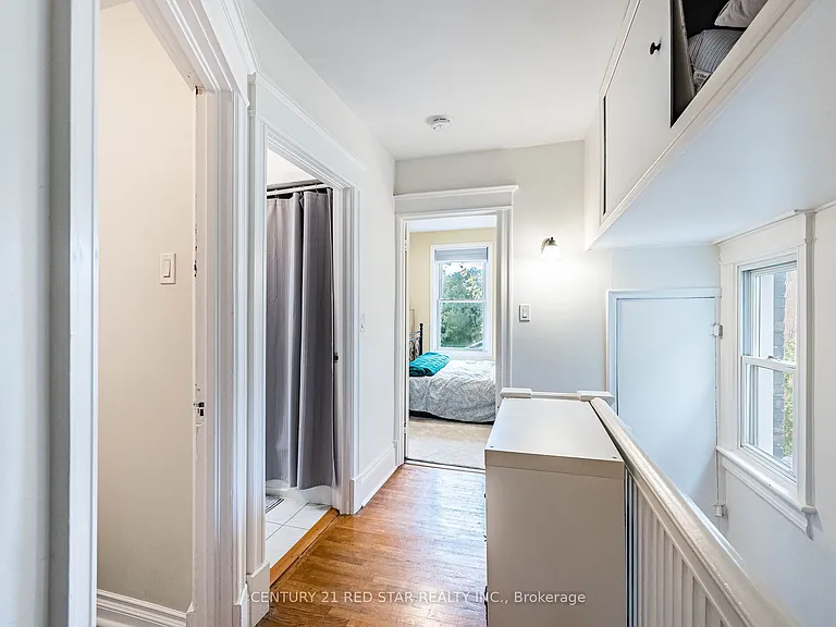 458 Dundurn St S — Photo 29