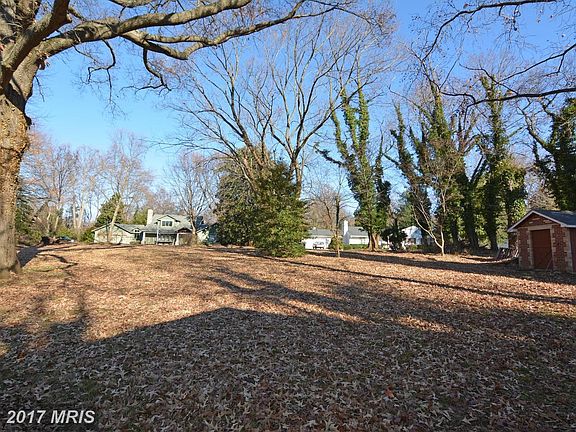 Rear Yard View From Patio