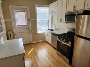 2582 N Stowell Ave, Milwaukee, WI 53211