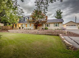 22W100 McCormick Ave, Glen Ellyn, IL 60137