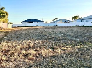 3922 NW 41st St, Cape Coral, FL 33993