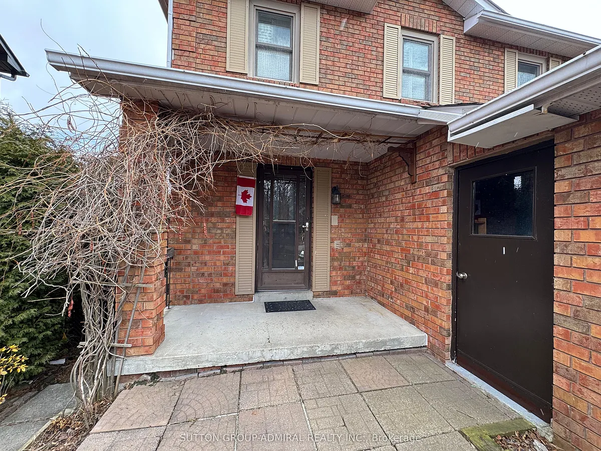 Building Photo - 27 Dawson Cres