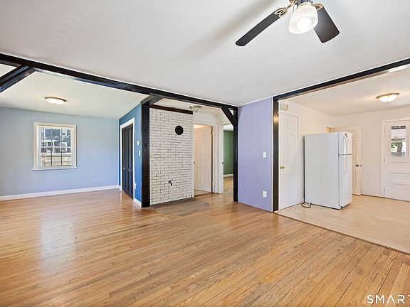 4th image of 4 Francis Street