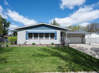 403 W Washington STREET, Delavan, WI 53115