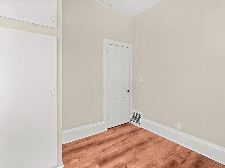 17 Raymond Ave #2 — Photo 14