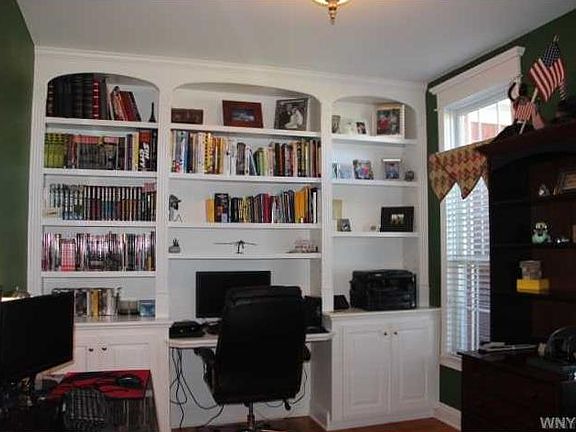 5th image of 8199 Pinestone Ct