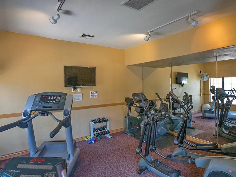 6651 N Campbell Ave #138 — Photo 23