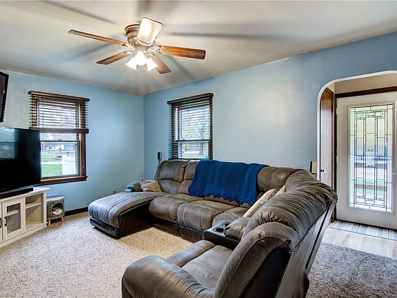 2nd image of 3034 Mitchell Avenue