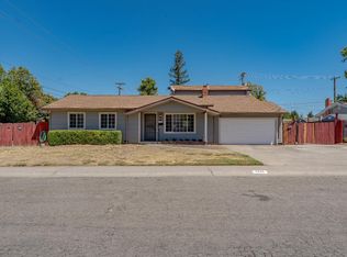 5325 Klamath Dr, Sacramento, CA 95842