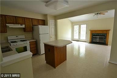 4th image of 4609 Turnberry Dr