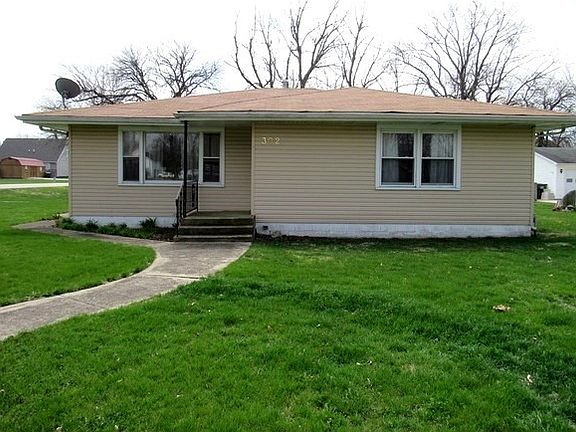 2nd image of 302 W Lincoln Ave
