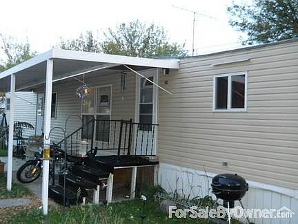 1st image of 1747 Rose St Trlr 65