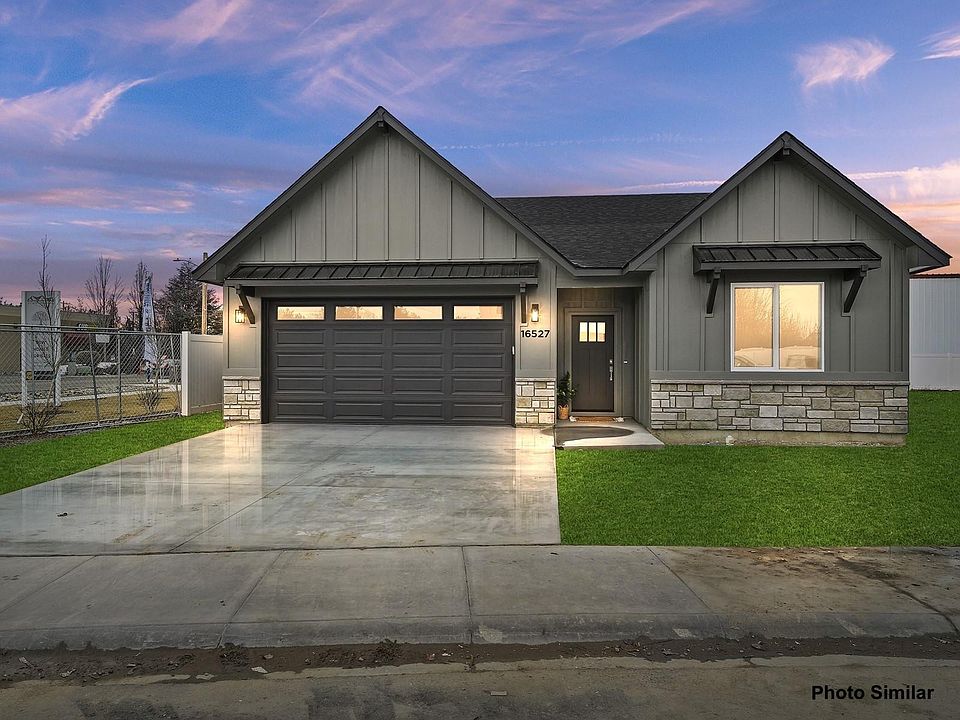 1st image of 16527 N Red Oak Dr