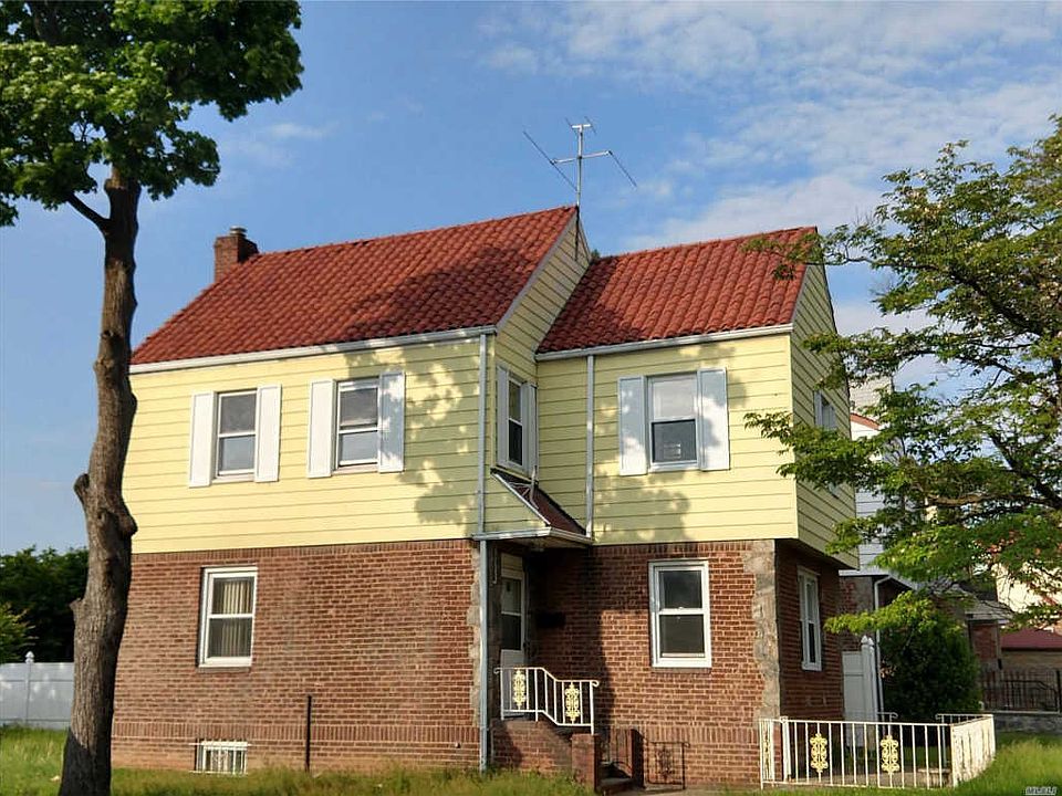 1st image of 19301 53rd Ave