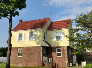 19301 53rd Ave, Fresh Meadows, NY 11365