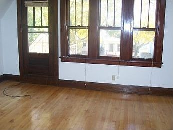 2nd image of 3121 N Dousman St