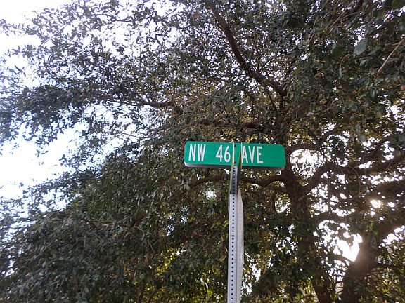 5th image of 551 NW 46th Ave