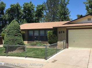870 Briargreen Ct, Sparks, NV 89434