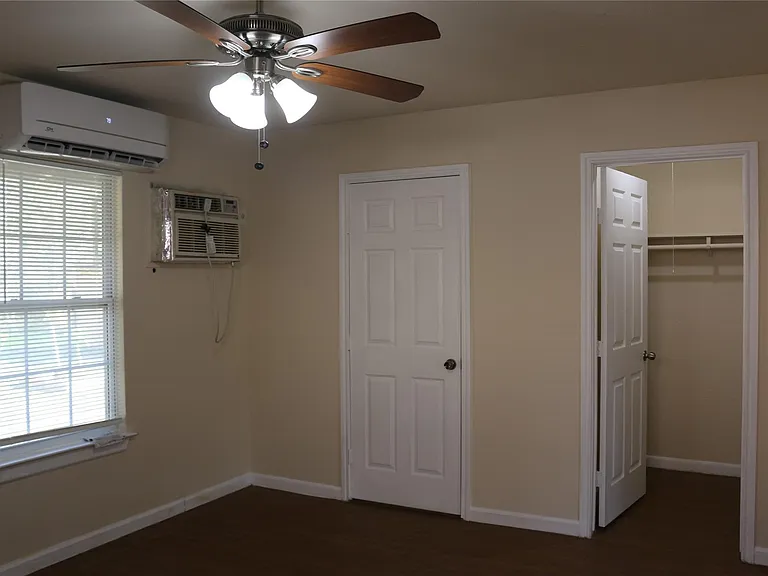 1705 Walnut St #3 — Photo 7