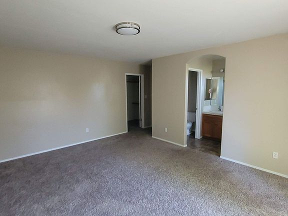 5th image of 10408 Starlight Peak Dr