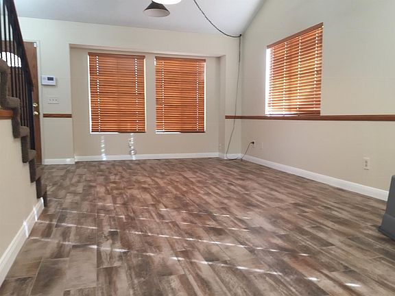 4th image of 12306 Quartz Dr
