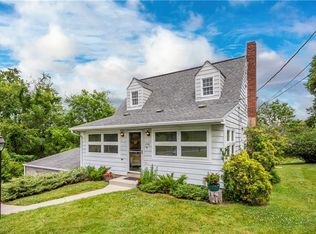 1776 Locust Rd, Sewickley, PA 15143