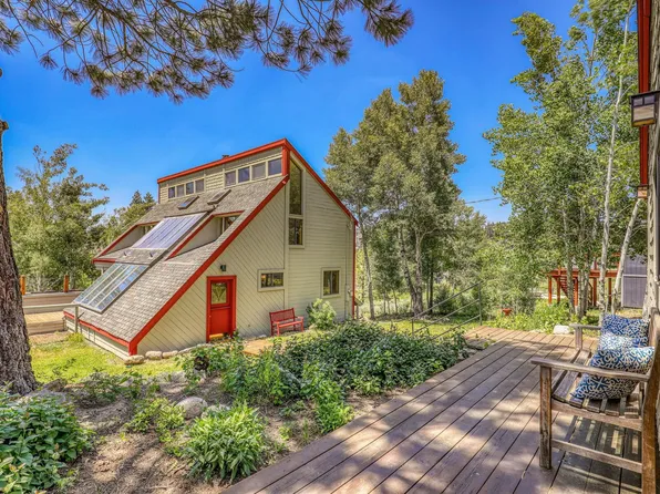 10390 Manchester Dr, Truckee, CA 96161