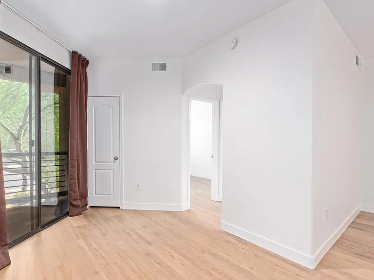 6900 E Princess Dr #2118 — Photo 11