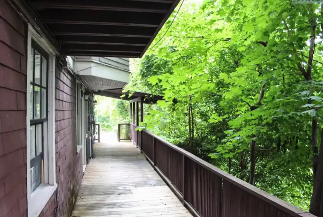 102 Highland Place - 7 — Photo 2