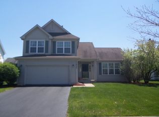 11437 S Belmont Dr, Plainfield, IL