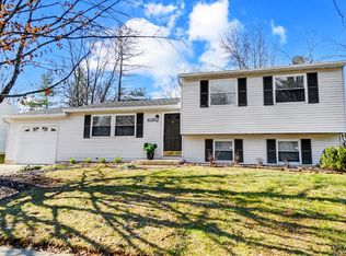 8739 Landen Dr, Maineville, OH