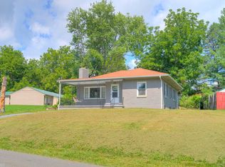 1241 Peppers Ferry Rd, Pulaski, VA 24301