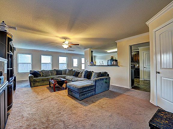 3rd image of 2719 Morgensen Dr
