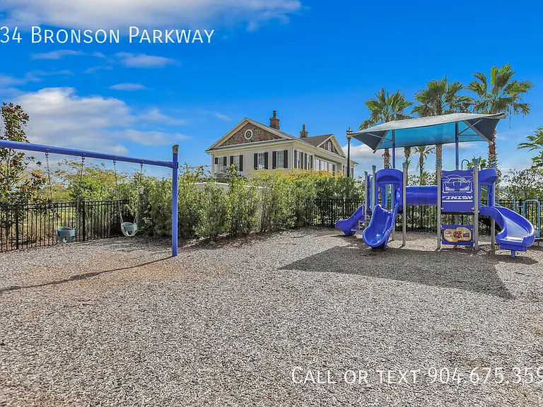 434 Bronson Pkwy — Photo 53