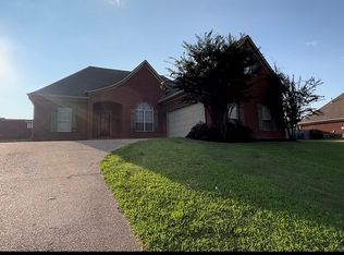 1881 Laughter Rd, Nesbit, MS 38651