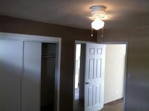 4th image of 1327 Sepulveda Ave
