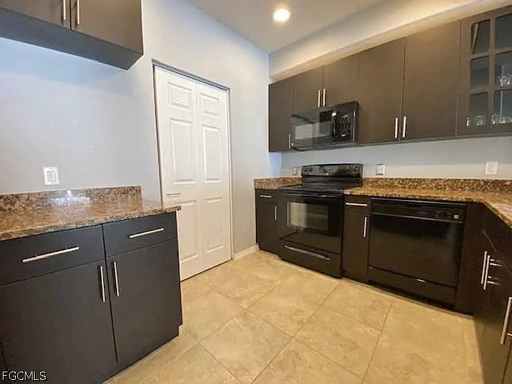 13180 Bella Casa Cir #276 — Photo 15