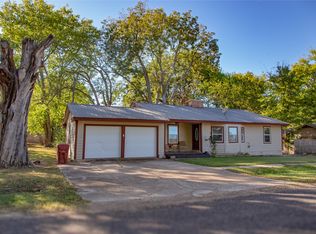 630 Faucett St, Blossom, TX 75416