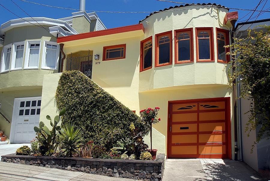 1st image of 979 San Bruno Ave