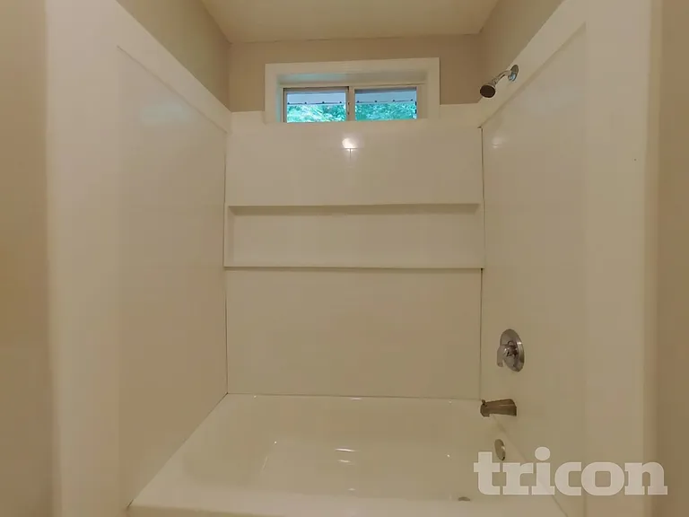 8870 Mae Ct — Photo 14
