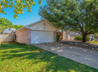 32 Atlantic Ave, Midlothian, TX 76065