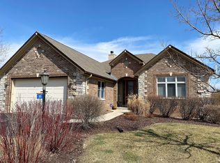 121 Palmer Pl, Lake Geneva, WI 53147