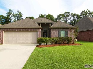 10148 Angela Dr, Denham Springs, LA 70706