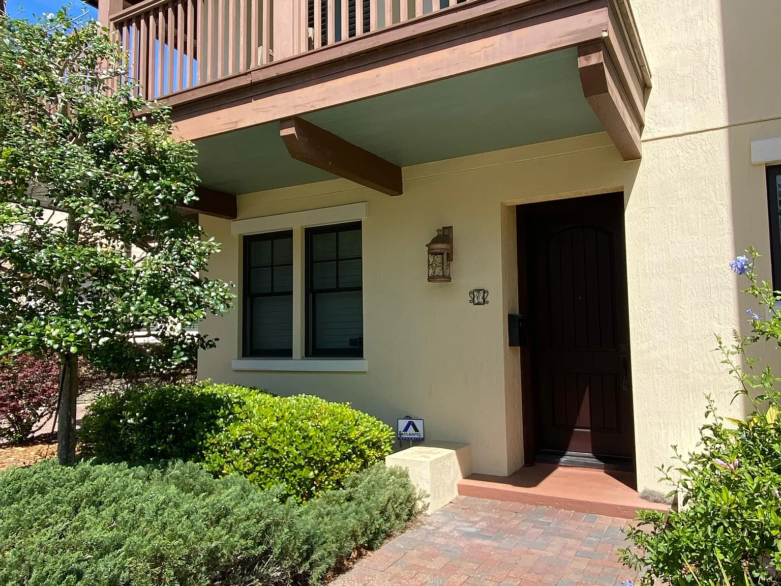 5009 River Bend Drive - C — Photo 1