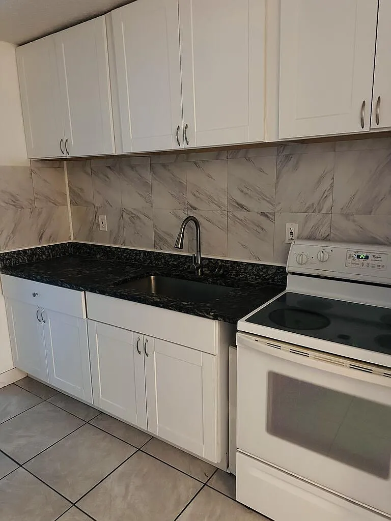 1 bed, 640 sqft, $850 — Photo 4
